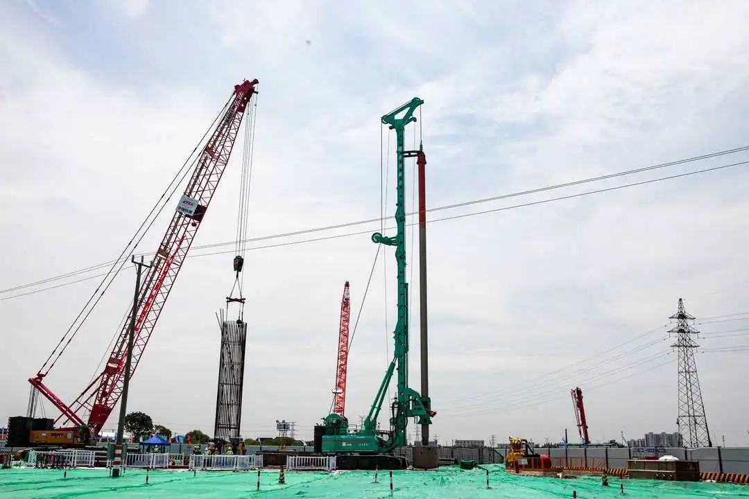 上海金泰大型旋挖機提前60天交出“新答卷” ，多快好省創(chuàng)新的施工紀(jì)錄